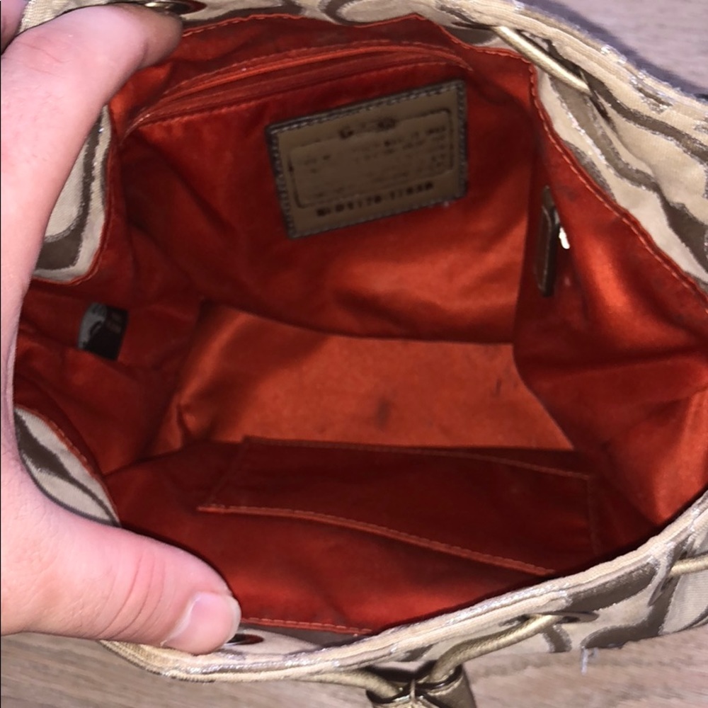 Coach purse - Picture 3 of 3